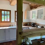 Дом отдыха Maison Normande De Caractere A Colombages Saint-Hymer