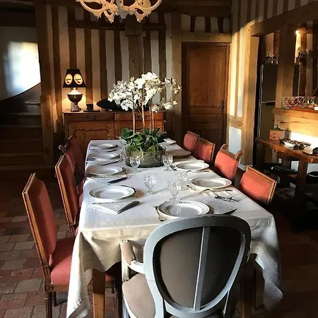 Maison Normande De Caractere A Colombages بيت للعطل *