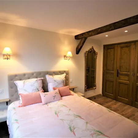 Maison Normande De Caractere A Colombages * Saint-Hymer